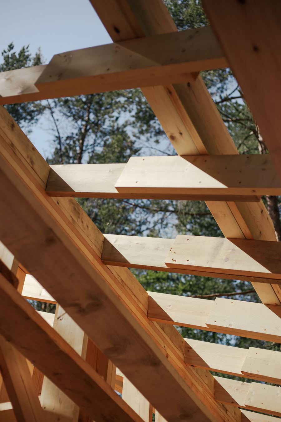 Quelles sont les étapes pour construire une véranda en bois ?
